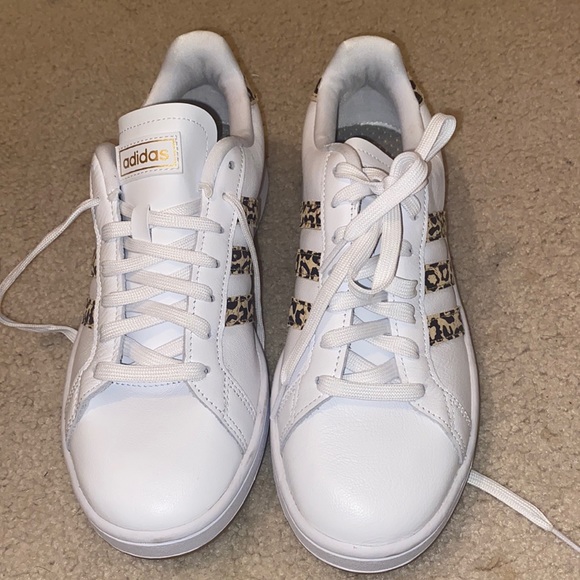 Never worn, Adidas sneakers - Picture 1 of 4